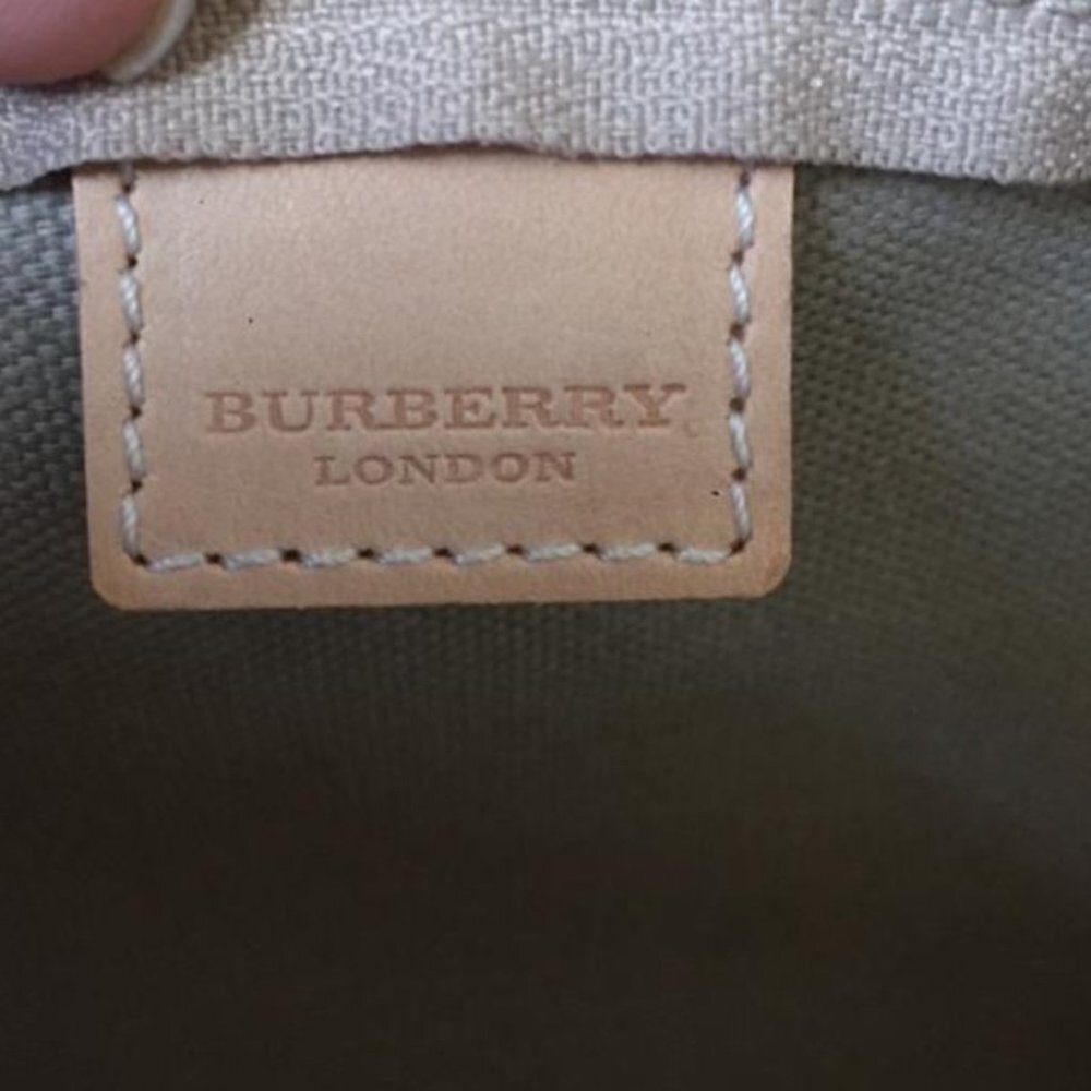 Burberry bag nova check print baby blue tan cream cosmetic case small tote zip - Picture 4 of 12